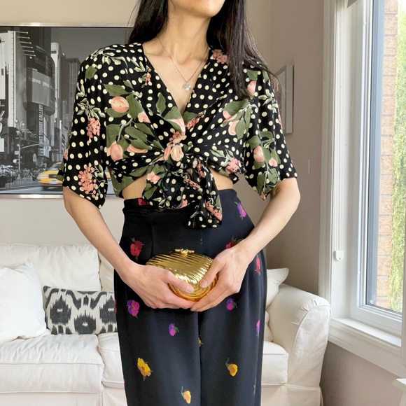 Vintage black polka dot and floral print button down short sleeve blouse - Picture 2 of 16